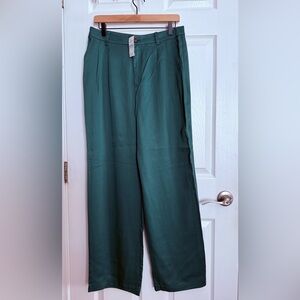 LOFT Green Women’s Pants
